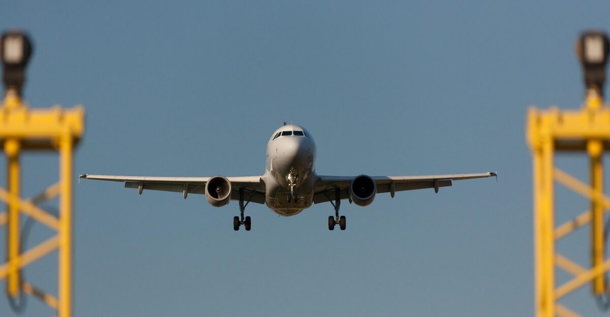 plane aircraft landing plane plane plane plane plane aircraft aircraft